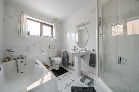 Dragons Holt Green Lane, Ellisfield, Basingstoke, RG25 2QQ