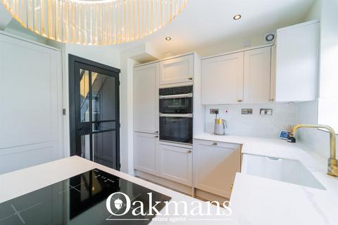 29 Brandhall Road, Oldbury, B68 8DP