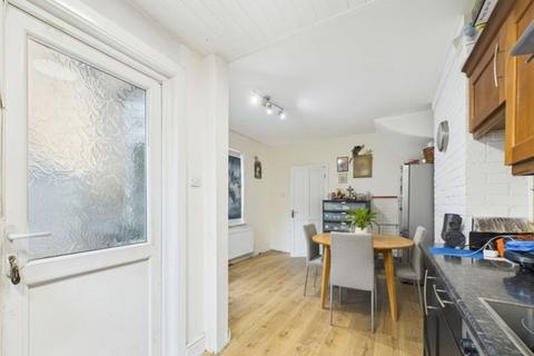 2 bedroom semi-detached house for sale, Beaumont Avenue, Wembley, HA0