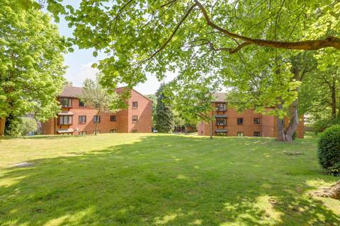 44 Ashurst Close, London, SE20 8LY