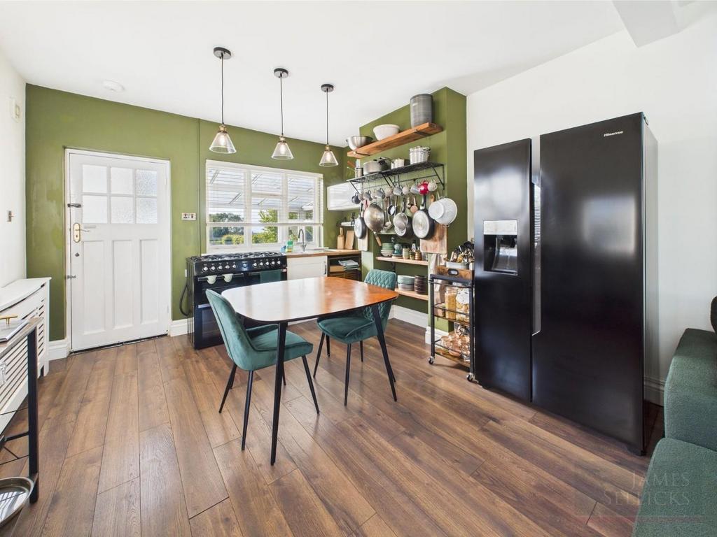 Open plan living/dining/kitchen