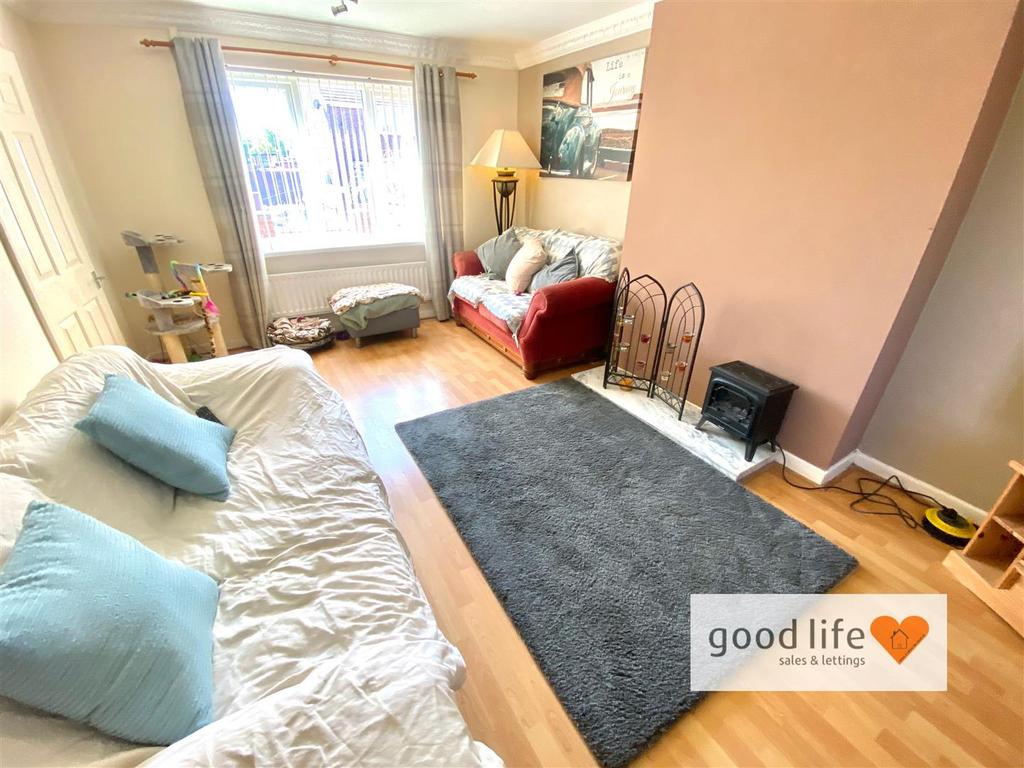 20250513 104354624 i OS98hollingside.jpg