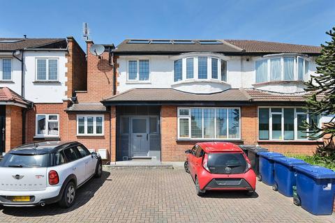 1 bedroom flat to rent, GUNNERSBURY LANE, Gunnersbury, London, W3