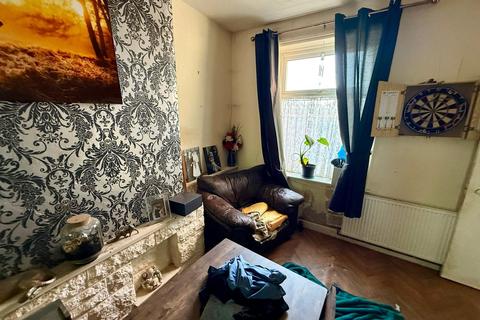 73 Mayfield Road, Oldham, OL1 4LG