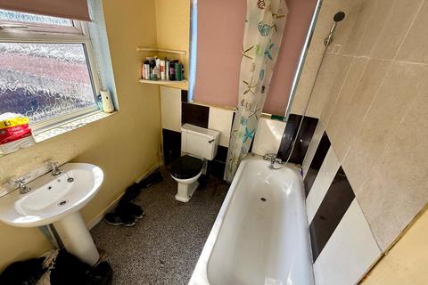 73 Mayfield Road, Oldham, OL1 4LG