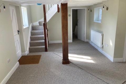 2 bedroom detached house to rent, Bucknell, Herefordshire