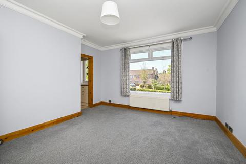 6 Bog Road, Penicuik, EH26 9BZ