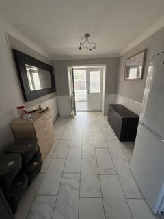 1 bedroom semi-detached house to rent, Old Shaw Street, Salford M5
