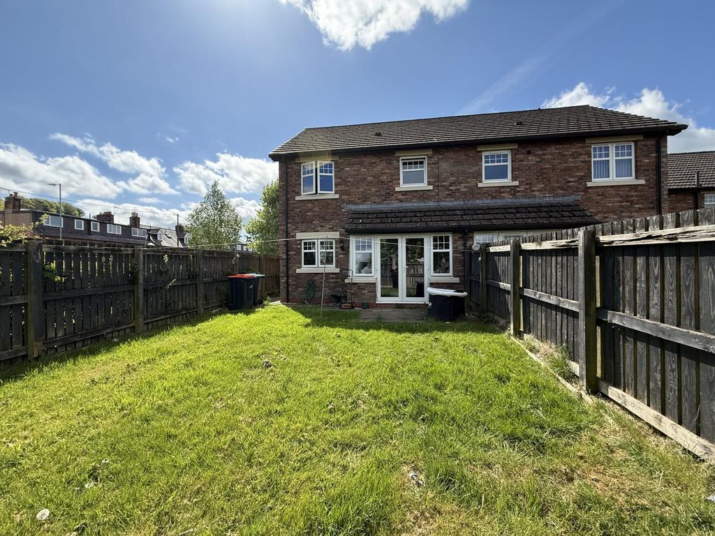 41 Sydney Gardens, Lockerbie, DG11 2 GZ - Braidwood