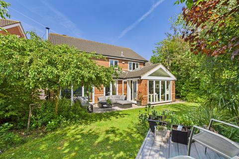 4 bedroom detached house for sale, Caldecotte, Milton Keynes MK7