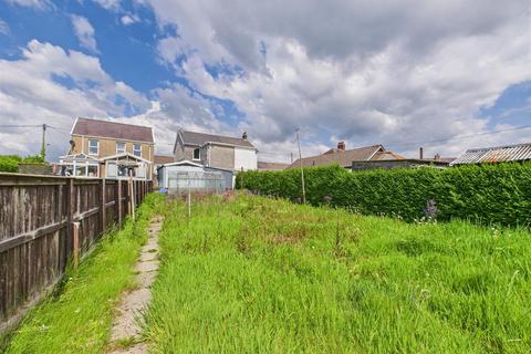 undefined, Heol Llanelli, Pontyates, Llanelli