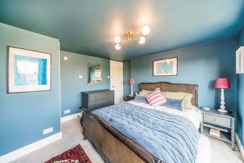 50 Alston Road, London, SW17 0TP