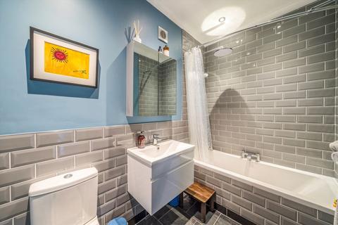 50 Alston Road, London, SW17 0TP