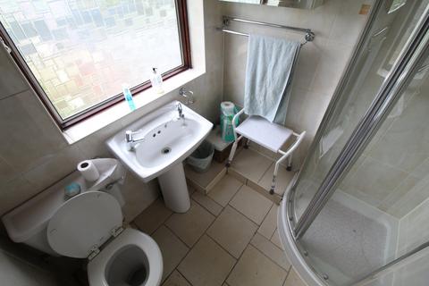 3 bedroom terraced house for sale, Whistler Gardens, Edgware, HA8