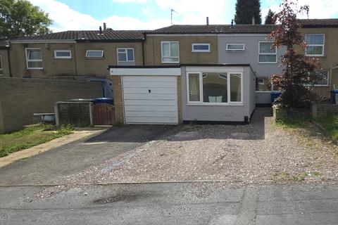 16 Cambrian, Tamworth, B77 2EE