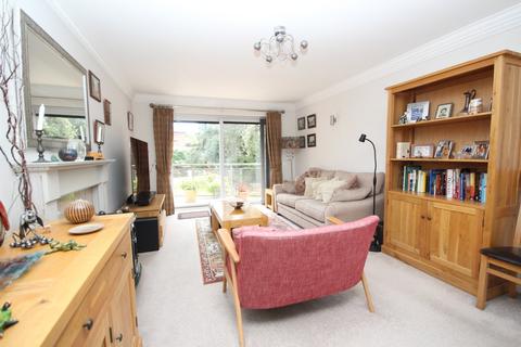 2 bedroom apartment for sale, Portarlington Road, WESTBOURNE, BH4