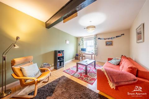 95a Canal Street, Perth, PH2 8HX