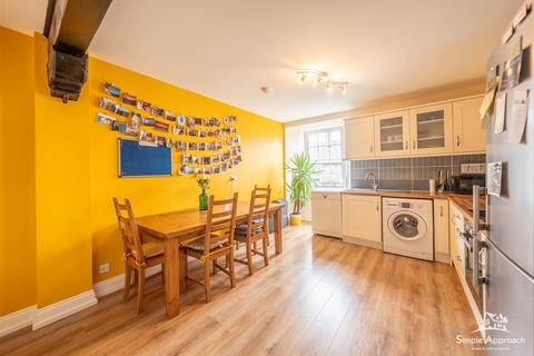 95a Canal Street, Perth, PH2 8HX