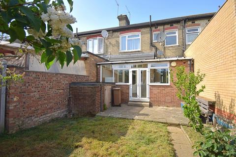 3 bedroom terraced house for sale, Rowden Road, Chingford , London. E4 8SD
