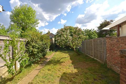 3 bedroom terraced house for sale, Rowden Road, Chingford , London. E4 8SD
