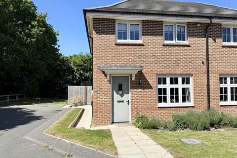 3 bedroom semi-detached house for sale, Heritage Court, Scissett, HD8 9WN
