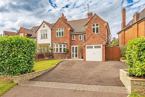 5 Marsh Lane, Solihull, B91 2PG