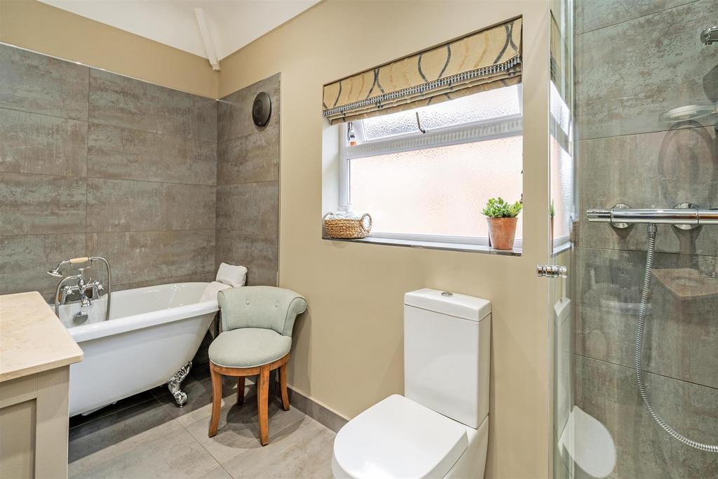 5 Marsh Lane-10 lo.jpg