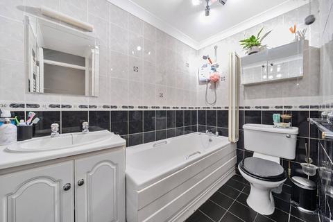 undefined, Upton Road, Bexleyheath, DA6