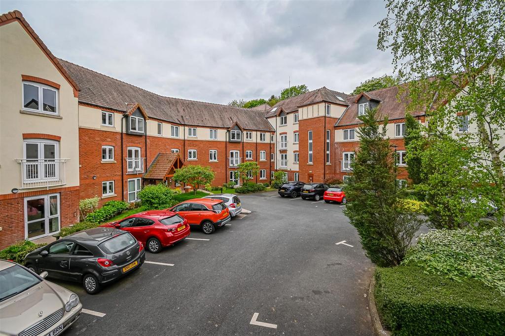 24 Farthings Court-11.jpg