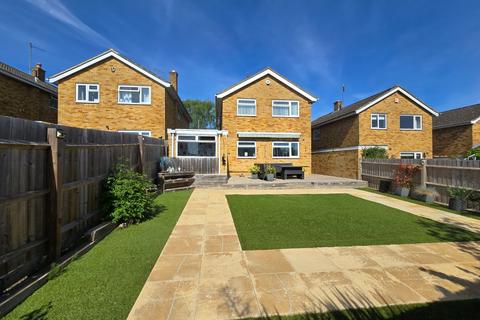 5 Williton Close, Northampton, NN3 3BG