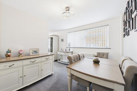 5 Williton Close, Northampton, NN3 3BG