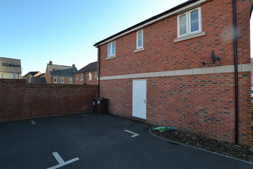 58 Saddle Way 024.JPG