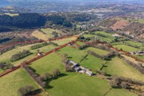 4 bedroom farm house for sale, Hafodyrynys, Newport NP11
