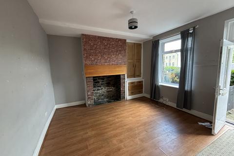 2 bedroom terraced house for sale, Oak Street, Haworth BD22