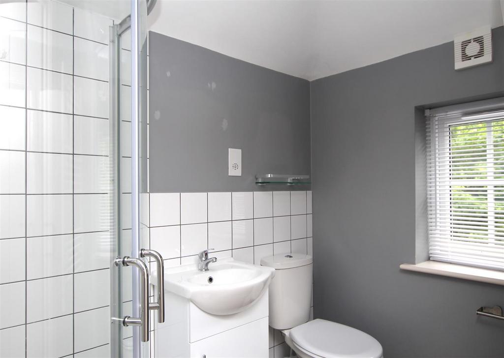 Annexe Shower Room.JPG