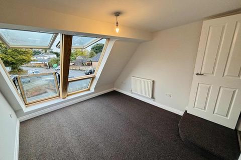 3 bedroom maisonette for sale, HIGH STREET, THATCHAM RG19