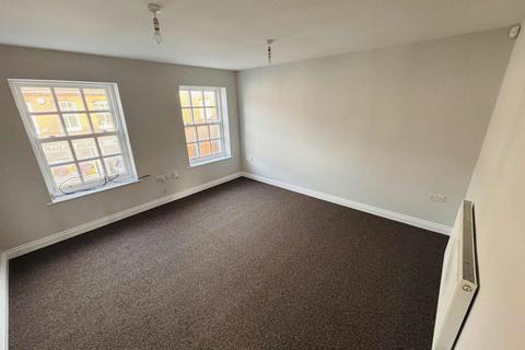 3 bedroom maisonette for sale, HIGH STREET, THATCHAM RG19