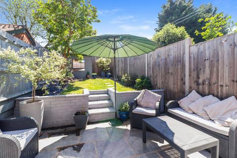 8 Furtherfield, Abbots Langley, WD5 0PL