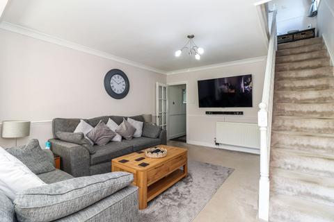 8 Furtherfield, Abbots Langley, WD5 0PL