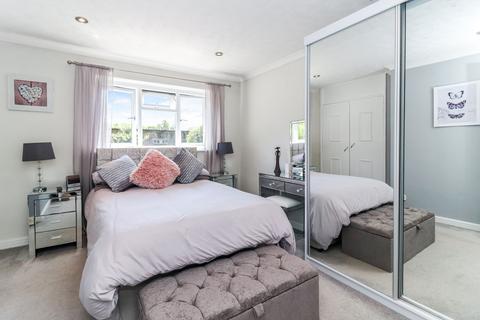 8 Furtherfield, Abbots Langley, WD5 0PL