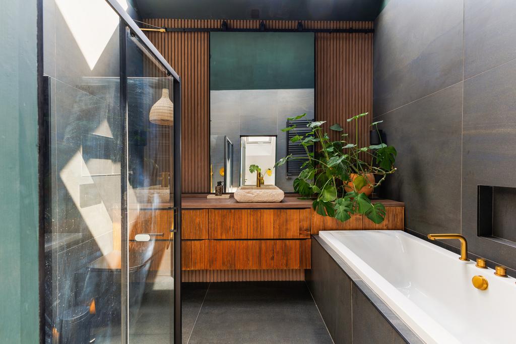 Primary Bath 1