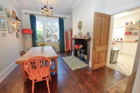 122 Award Road, Church Crookham, Fleet, GU52 6QD