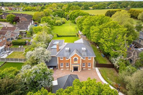 5 bedroom detached house for sale, Bicknacre Road, Chelmsford CM3