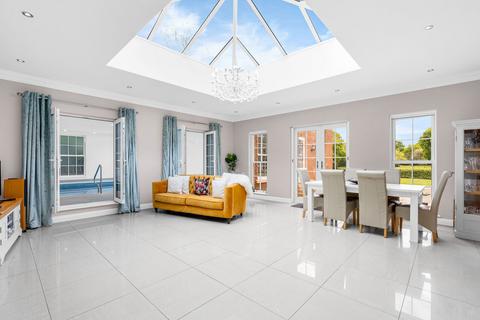 5 bedroom detached house for sale, Bicknacre Road, Chelmsford CM3