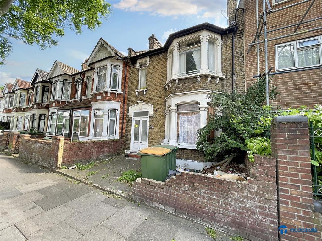 80 Barking Rd East Ham (101).jpg