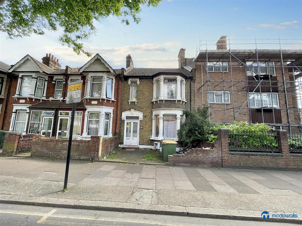 80 Barking Rd East Ham (102).jpg