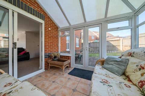 14 Bland Drive, Hawkinge, Folkestone, CT18 7PX