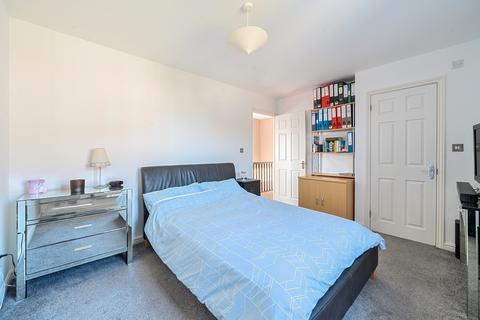 14 Bland Drive, Hawkinge, Folkestone, CT18 7PX
