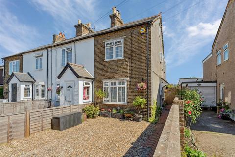 3 bedroom cottage for sale, Newtown Road, New Denham