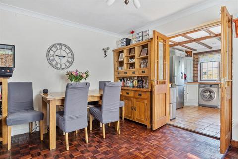 undefined, Newtown Road, New Denham